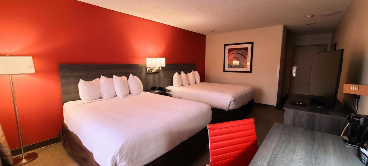 Ramada By Wyndham Tucson Airport Hotel Drexel Heights Exterior photo