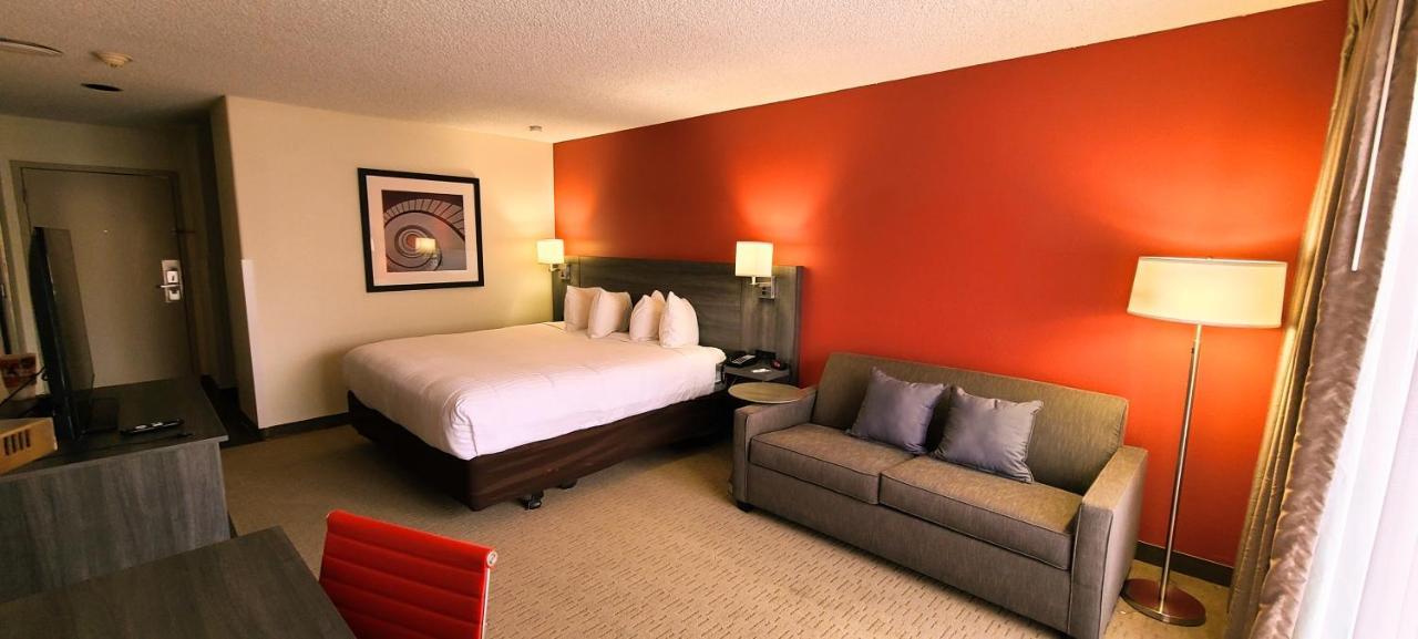 Ramada By Wyndham Tucson Airport Hotel Drexel Heights Exterior photo