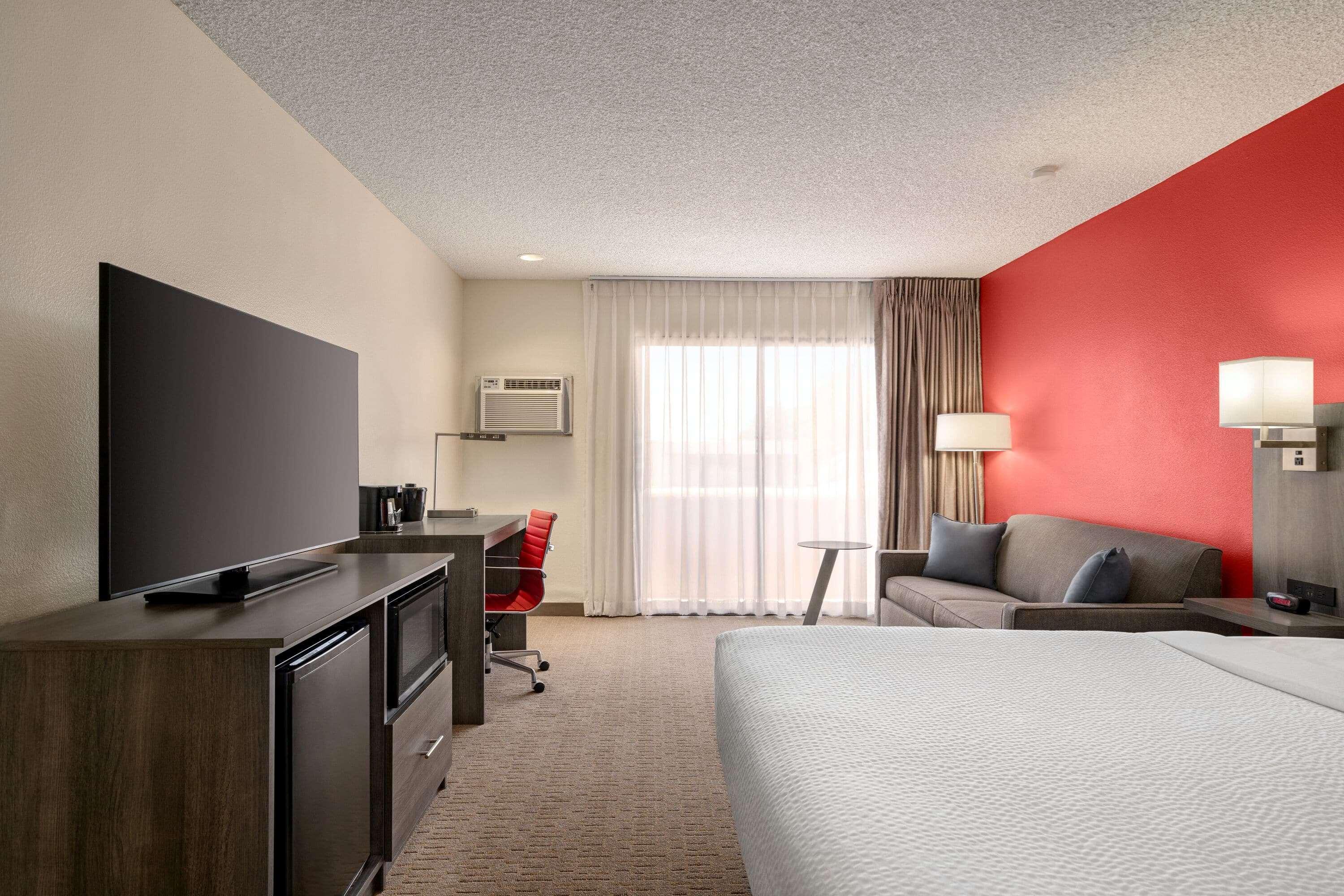 Ramada By Wyndham Tucson Airport Hotel Drexel Heights Exterior photo